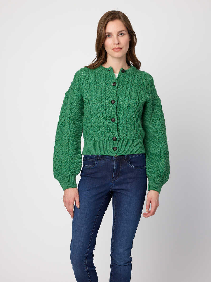 Irischer Damen-Cardigan mit Aran-Zopfstrick