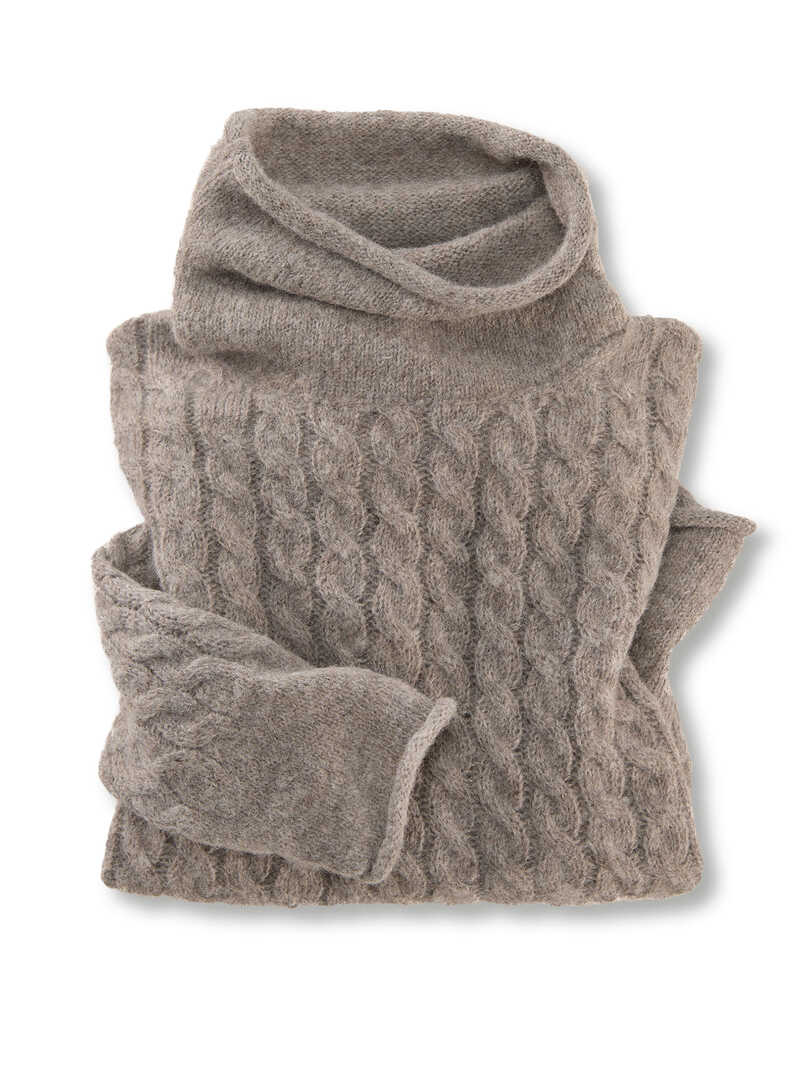 Zopfstrickpullover mit Rollkragen