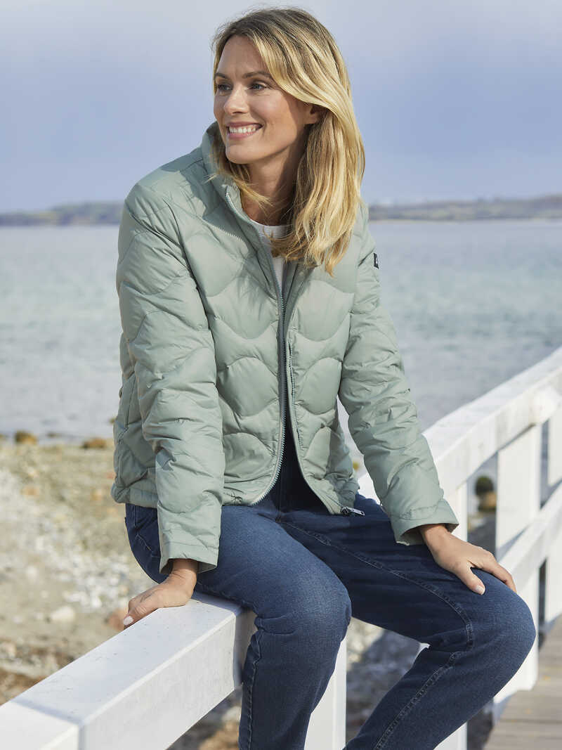 Leichte Damen-Steppjacke